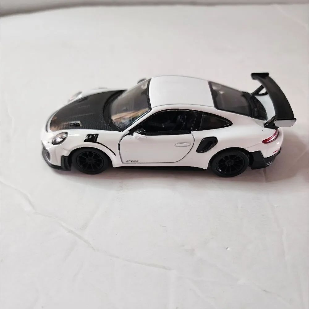 5408D 5" Kinsmart Porsche 911 GT2 RS Diecast Model Toy Car 1:36 White